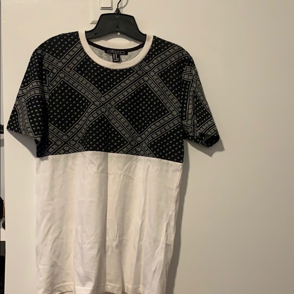 Forever 21 men’s bandanna shirt